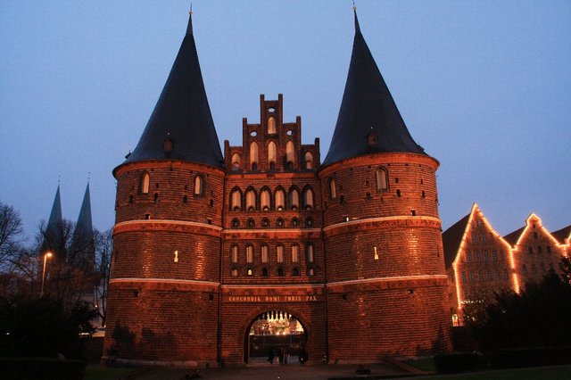20081130_hamburgtrip_59_lubeck_holstento